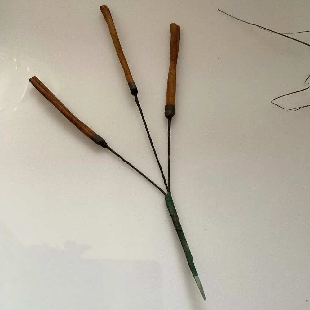 NEW DIY CRAFT BUNDLE WHEAT STALKS FAUX FEATHER GRASS STICK STEMS